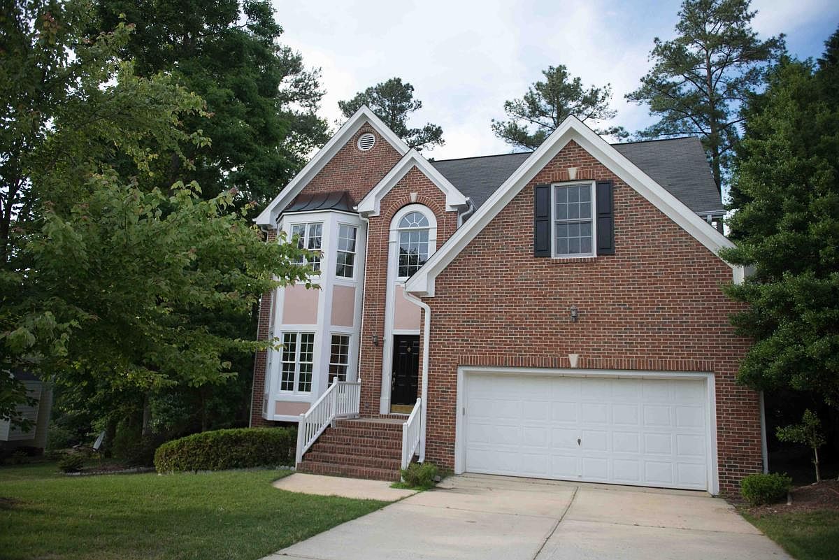 822 Haddon Hall Dr, Apex, NC 27502 Zillow