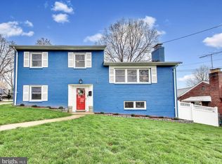 2319 N Roosevelt St, Arlington, VA 22205