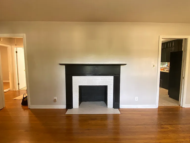 4672 Pinewood Dr N — Photo 5