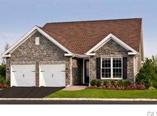 1073 Resolution Dr, Bethlehem, PA 18017