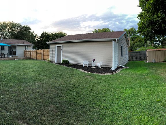 4th image of 213 Jane Ellen Dr SE
