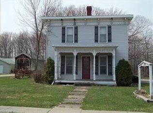 227 S Chestnut St, Jefferson, OH 44047