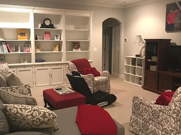 5312 Crescent Square St — Photo 6