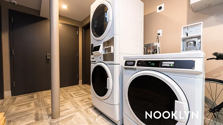 Rented by Nooklyn NYC LLC | media 18