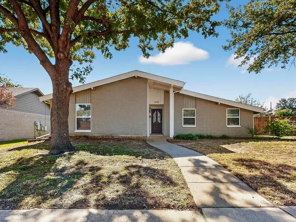 1398 Cherry Hill Ln, Lewisville, TX 75067