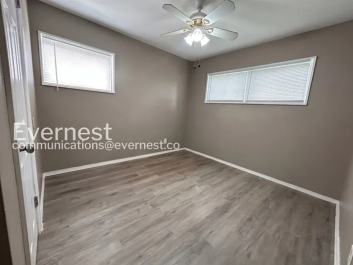 4001 Cranberry Ln — Photo 8