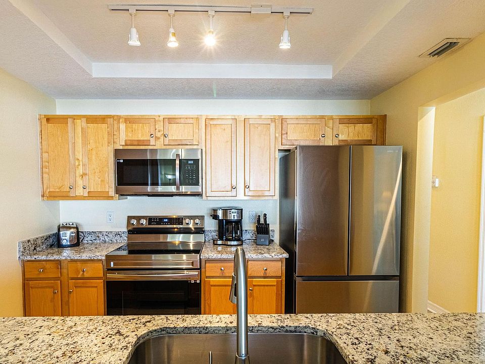 1st image of 3328 N Key Dr #E
