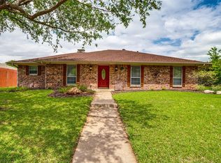 2776 N Hillbrier Cir, Plano, TX 75075