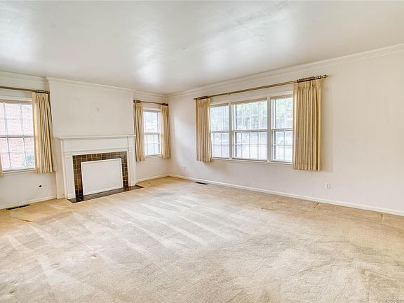 5th image of 708 S Oswego Ave