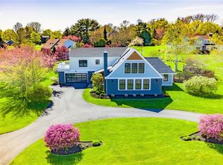 173 Adams Dr, Portsmouth, RI 02871