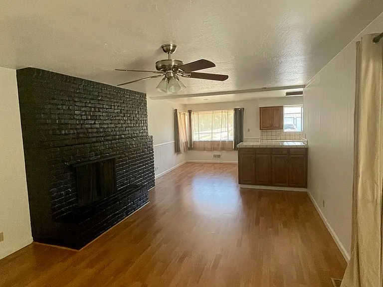 4700 Winding Way — Photo 9