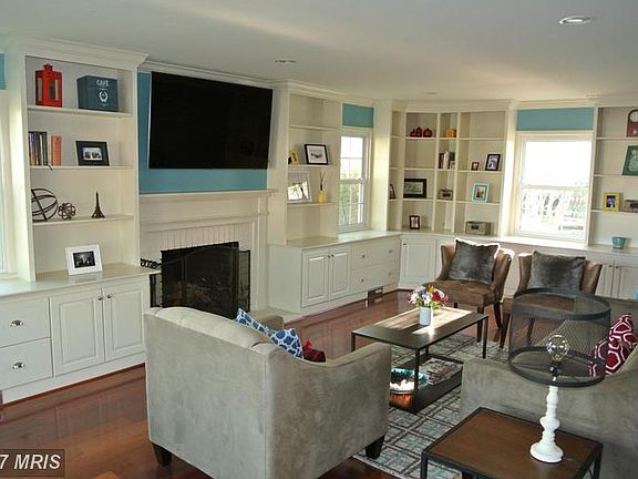 5th image of 4224 Majestic Ln