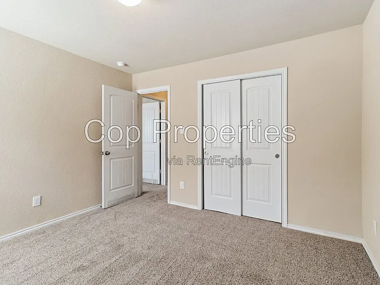 8430 Terlingua Cv — Photo 28