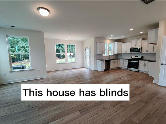 3rd image of 3103 Ginger Hill Ln