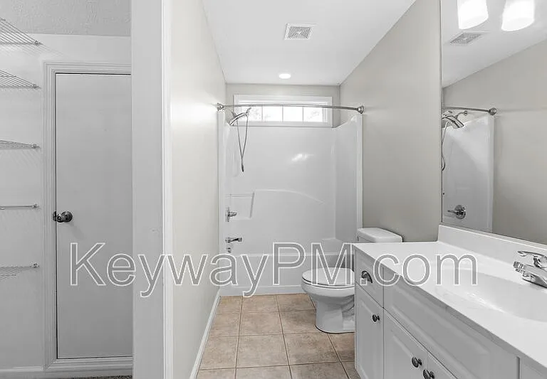 1091 Conn Dr — Photo 21