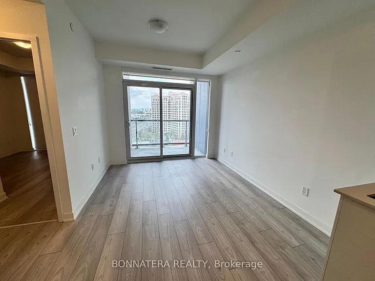 498 Caldari Rd #1027 — Photo 8