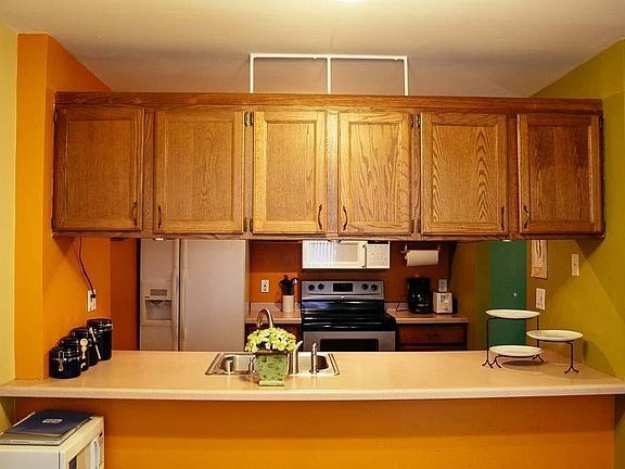 5th image of 2538 W Parnell Ave #1