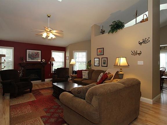 4th image of 1210 Yankee Woods Dr