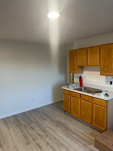 677 Hope St #2B Photo 1
