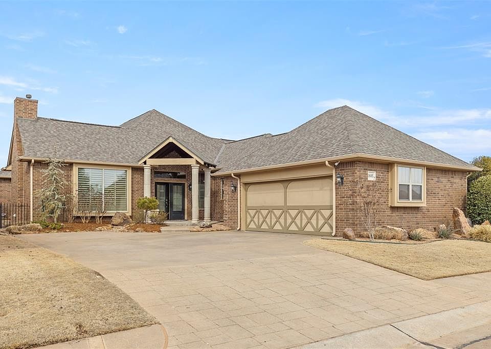 1st image of 2605 Island Dr