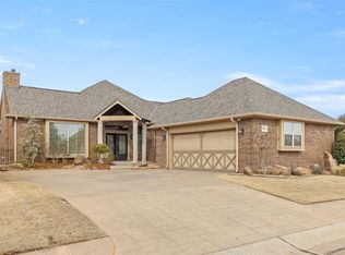 2605 Island Dr, Edmond, OK 73034