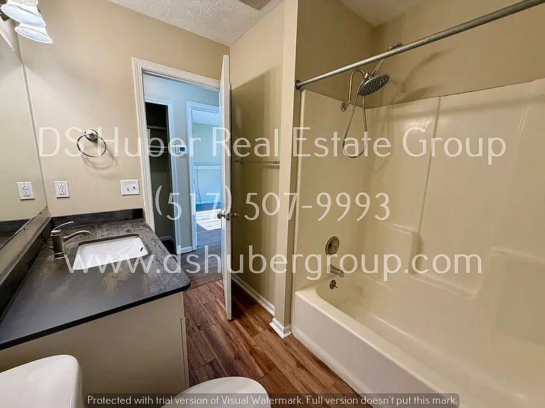 330 N Church St — Photo 9