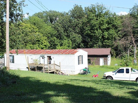 4th image of 3504 Rockford Boyd Dr