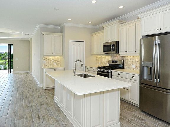 5th image of 11177 McDermott Ct