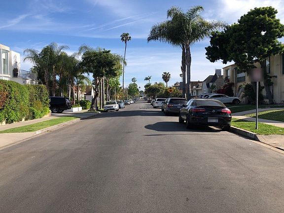 4th image of 1482 S Crest Dr
