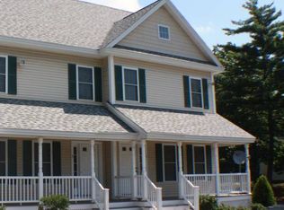 25 Independence Dr APT 4, Methuen, MA 01844