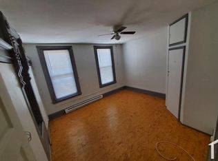 1014 W Dauphin St, Philadelphia, PA 19133
