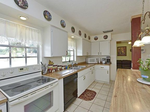 5th image of 680 Leach St
