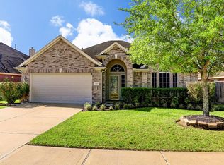9331 Alzaada Ln, Houston, TX 77070