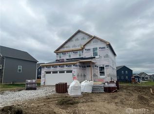 405 Sydney Dr, Tipp City, OH