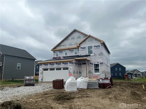 405 Sydney Dr, Tipp City, OH 45371