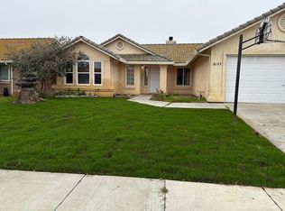 2127 Park View Dr, Los Banos, CA 93635