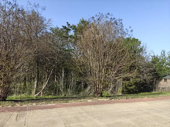 4021 Waters Edge Dr, Midlothian, TX 76065