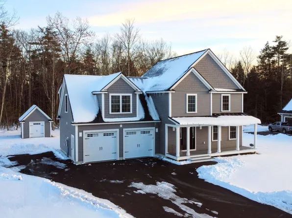 67 Bailey Dr, Rochester, NH 03868