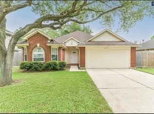4317 Plover Dr, Seabrook, TX 77586