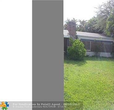 1st image of 442 NE 7th Ave