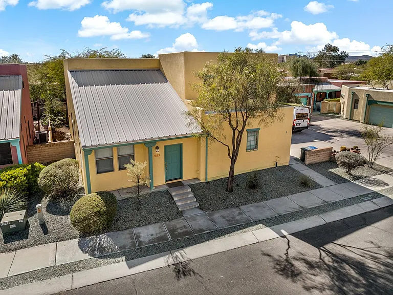 953 W Calle Carasol — Photo 41