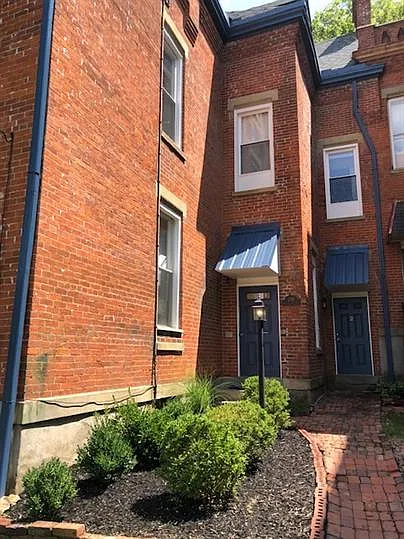 1 bed, 1300 sqft, $1,500 — Photo 4