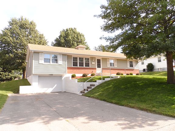 3rd image of 11502 E Park St