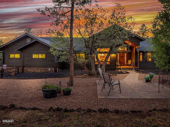 4th image of 816 Pine Spruce Ln
