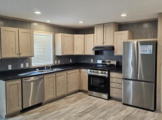 169 Fudge St, Westland, MI 48186