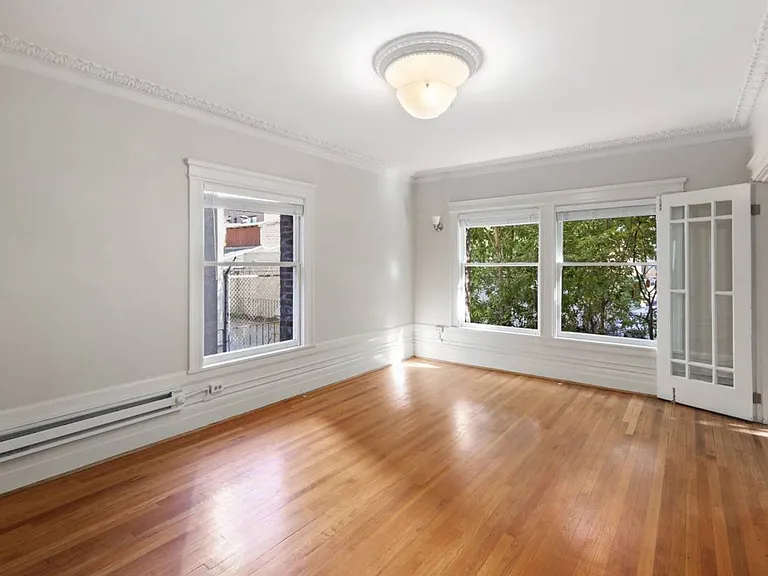 1450 Alice Street (244rc) — Photo 4