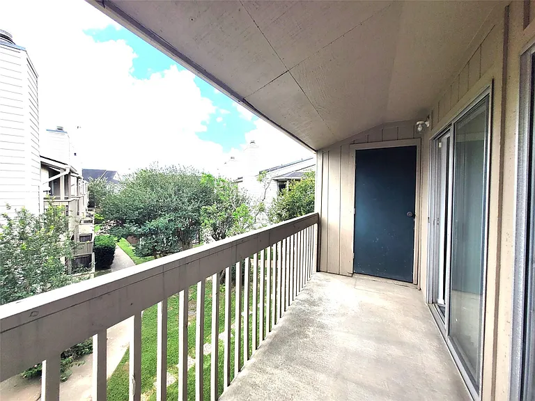3919 Fairmont Pkwy #180 — Photo 20