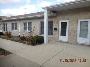 1068 Chovan Dr, Joliet, IL 60435