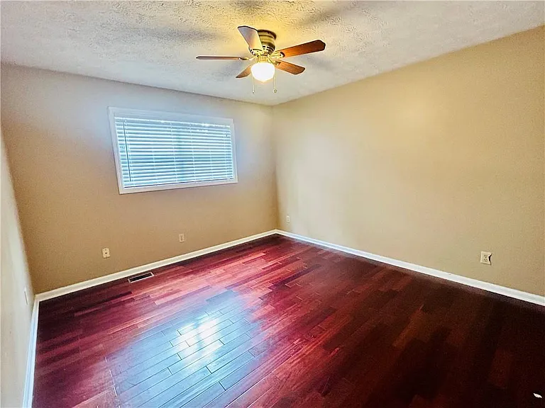 2100 Old Forge Way — Photo 11