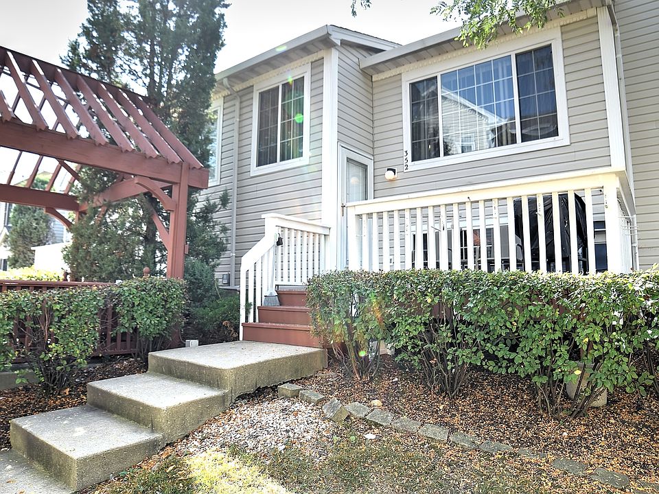 1st image of 352 Windsong Ct #352